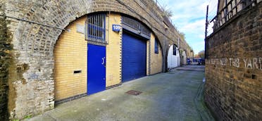 Arch 114, Tent Street, Bethnal Green, London, Warehouse & Industrial / Warehouse & Industrial To Let - 20241018_152327.jpg - More details and enquiries about this property