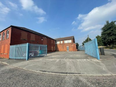 Bourne Street, Oldham, Industrial/Logistics / Office / Trade Counter To Let - IMG-20260521-WA0012.jpg
