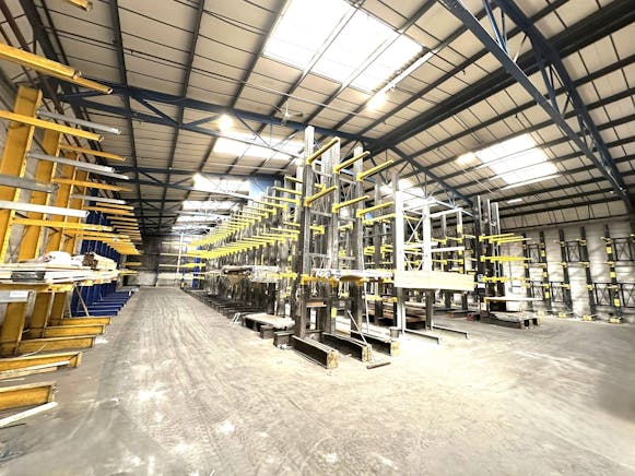 36 Lombard Road, Battersea, Industrial / Leisure To Let - IMG_2876.JPEG