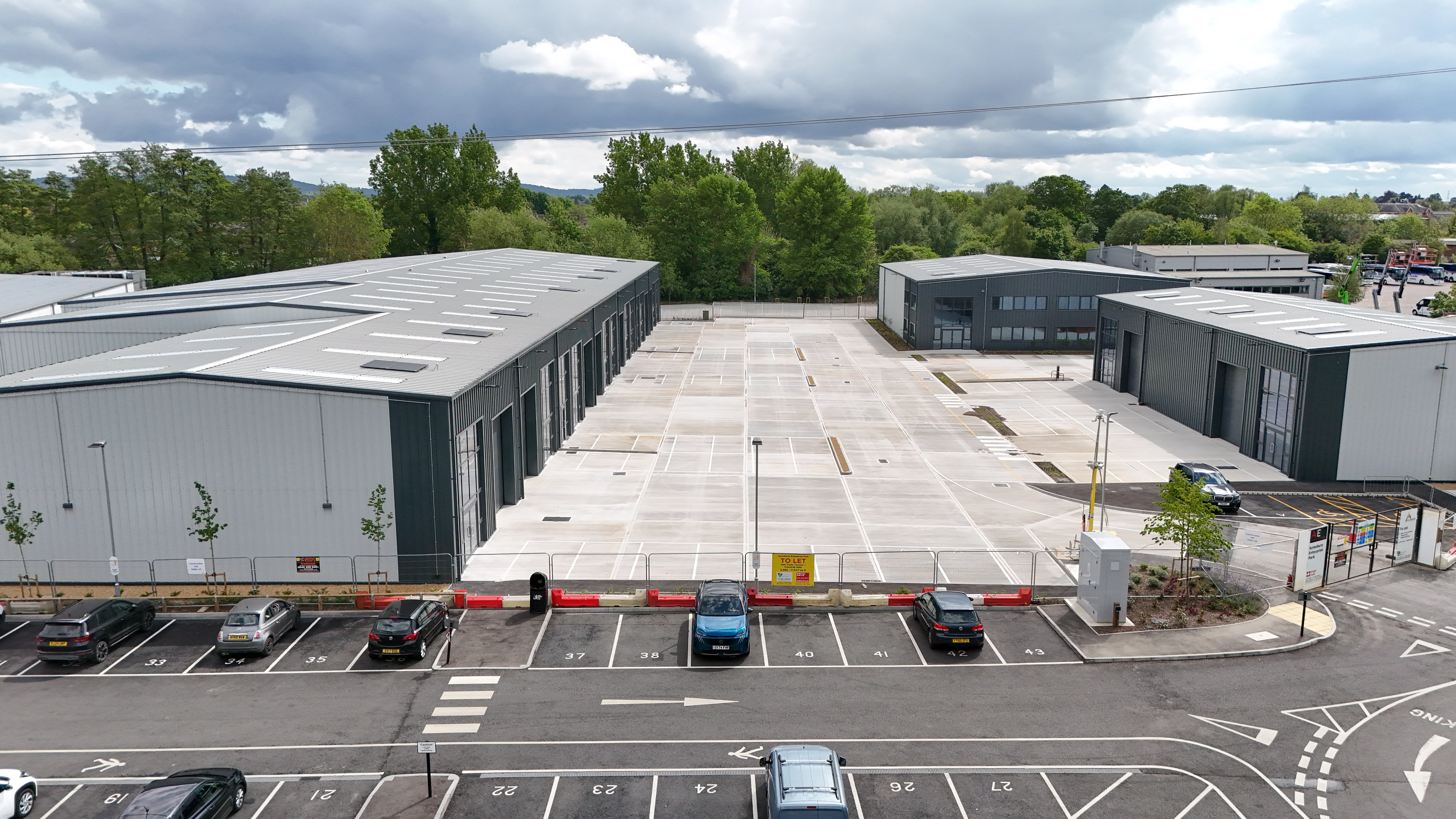 Aylesbury Enterprise Park, Stocklake, Industrial / Industrial To Let - AylesburyEnterpriseHP10_HighRes-40.jpg