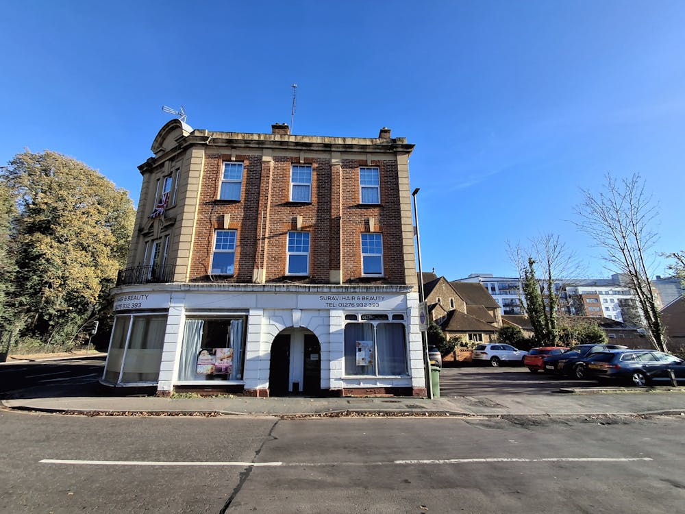 229 and 231 London Road and 5 Grand Avenue - 20251126_112053.jpg