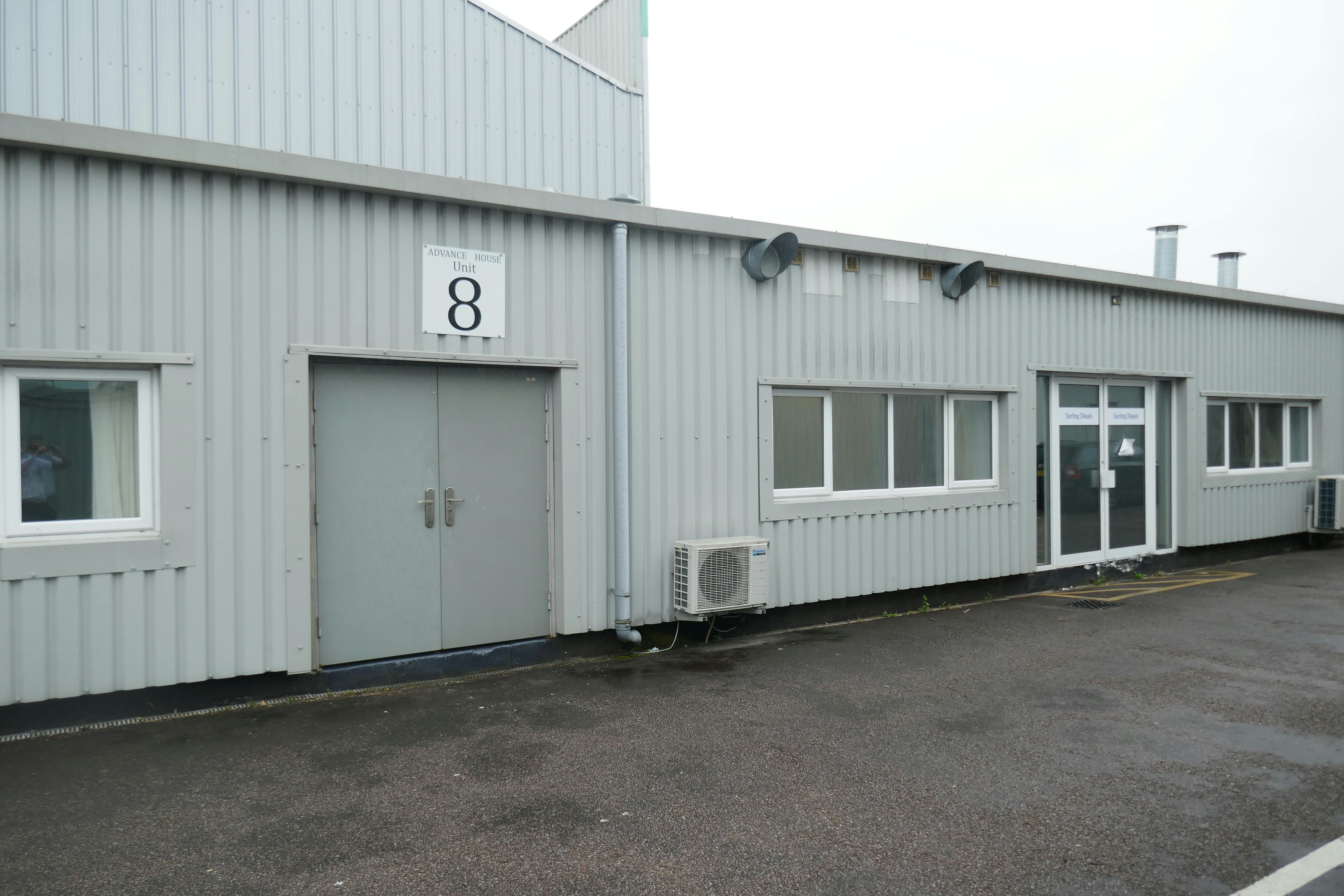 8 Advance Mews, Central Road, Harlow, Industrial To Let - P1030321.JPG