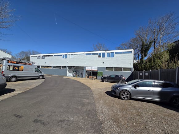 Unit 8B, 327 Southchurch Road, Southend-On-Sea, Office To Let - WhatsApp Image 2026-04-07 at 12.00.29.jpeg