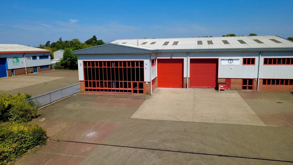 Unit 19 Chartmoor Road, Leighton Buzzard, LU7 4WG