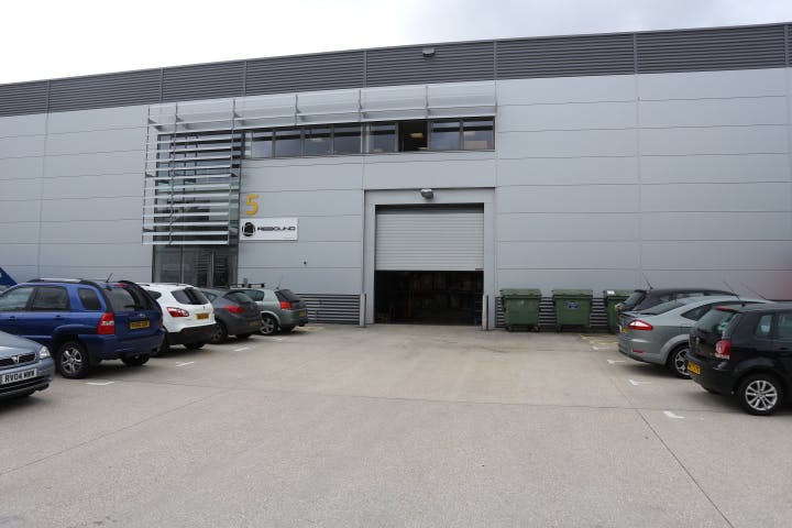 Industrial Unit in Thatcham - photo 2