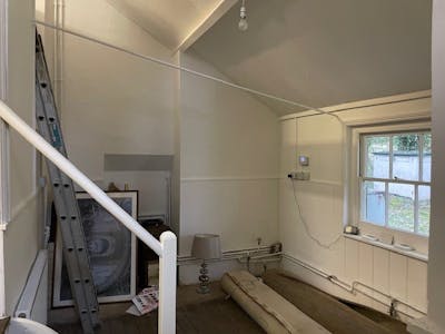 Forest Hall, Dodds Bottom, Uckfield, Leisure / Office To Let - ForestHall4sideroom.jpg