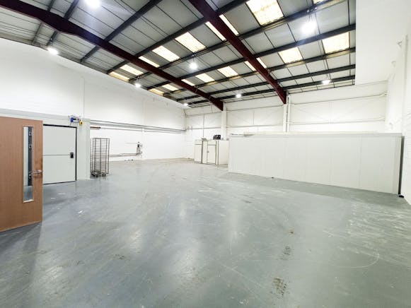 Unit 4, Kendal Court, Park Royal, Industrial / Warehouse To Let - 2 .jpg