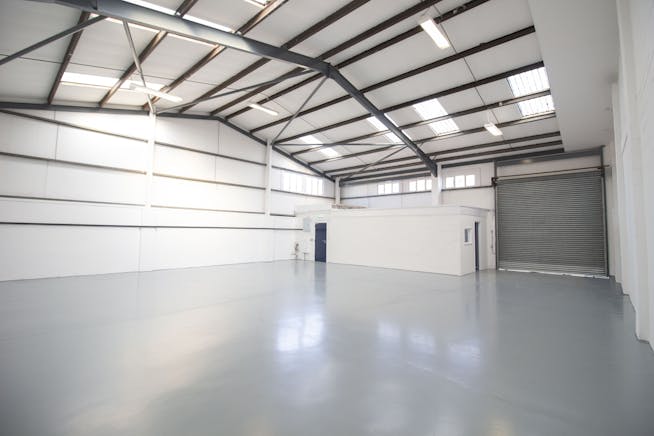 Unit 1 Sunbeam Industrial Estate, Park Royal, Industrial / Warehouse To Let - 2.jpg