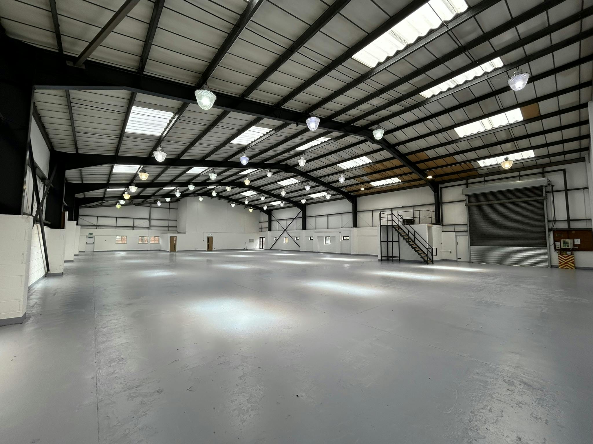Unit 4 Hawksworth Industrial Estate, Swindon, Industrial / Other To Let - IMG_6050.JPEG