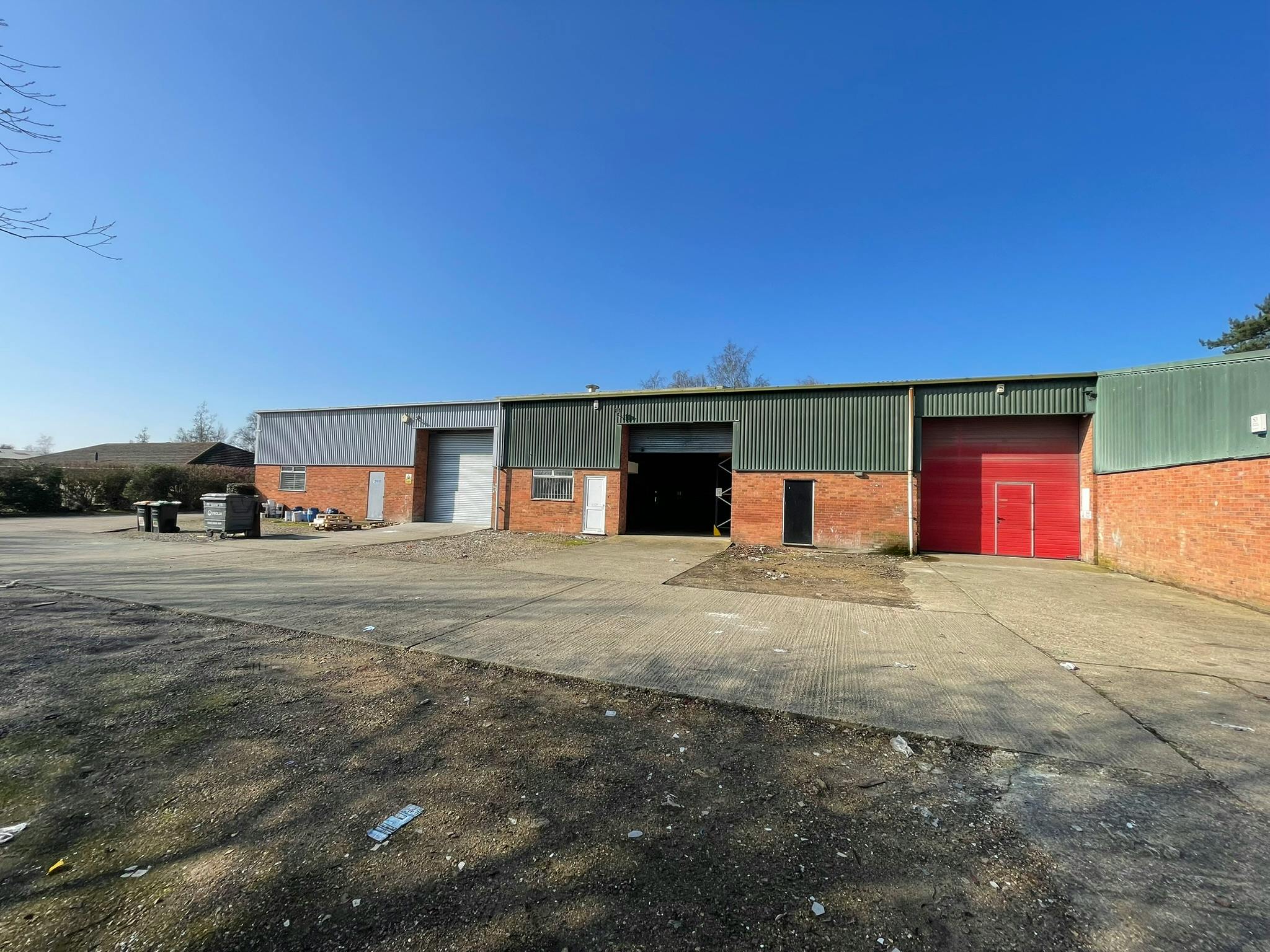 Unit 1 and Unit 2, 1 Frensham Road