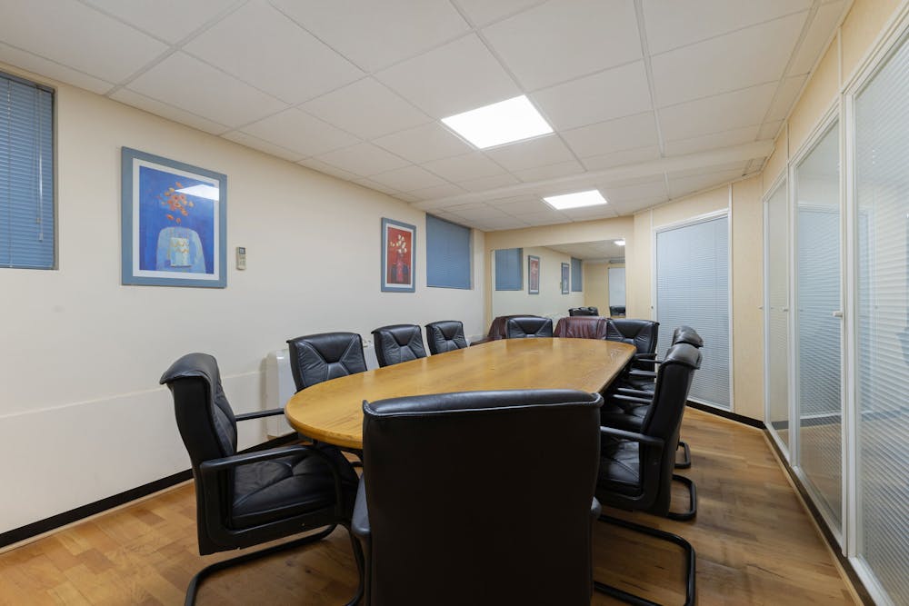 Legacy Centre, Hanworth Trading Estate - 107282_Legacy-Centre-Hanworth-Trading-Estate-Hampton-Road-41_low.jpg