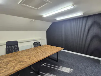 Unit 3/4 Turves Road, Cheadle, Office To Let - 20260813_100832.jpg