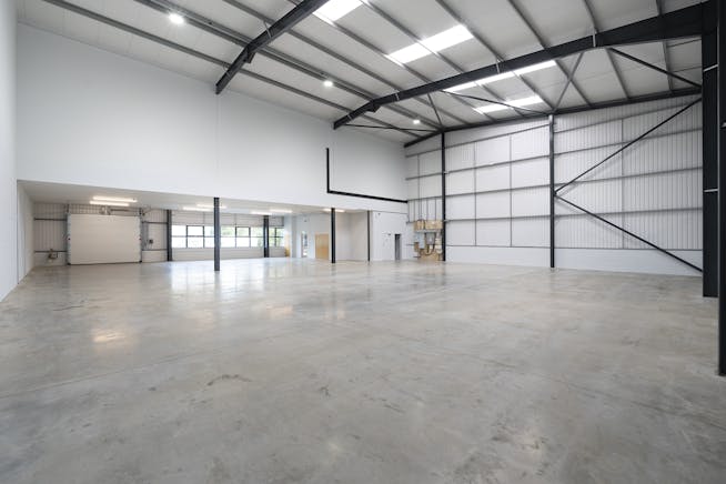 Unit 13 Vision, West Acton, Industrial To Let - IW-230824-CA-039.jpg