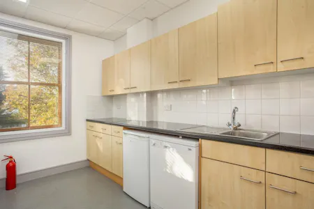 Kingsbridge House, Padbury Oaks, West Drayton, Business Park / Office To Let - P J Careys Construction Ltd 268498 23.jpg