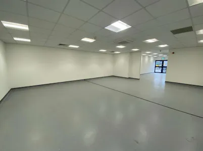 Unit 15, Kingston Bridge Trading Estate, Glasgow, Industrial / Light Industrial To Let - KB U5 07.jpg