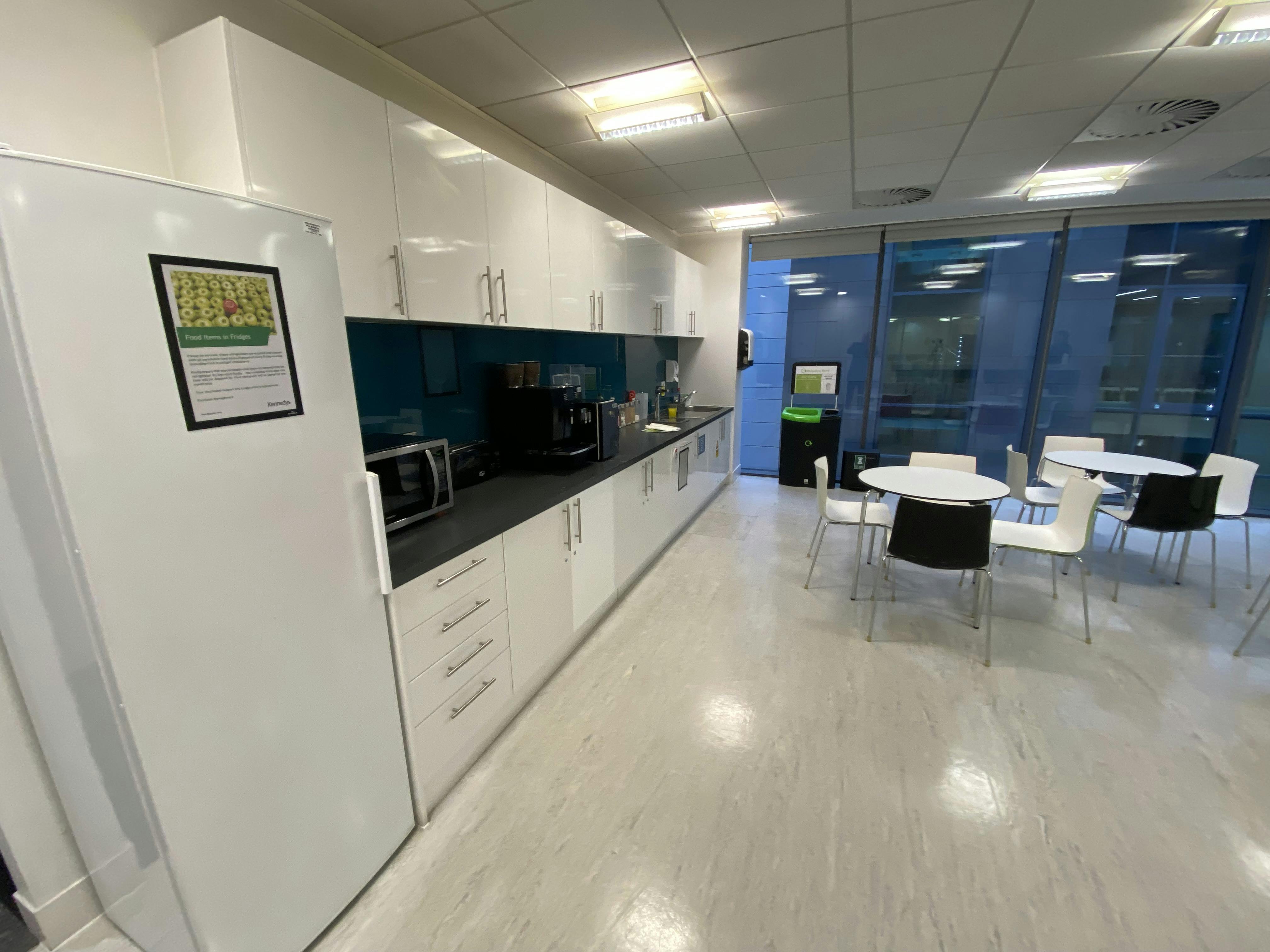 Part 3rd Floor, Ventana House, Sheffield, Offices To Let - IMG_5302.jpeg