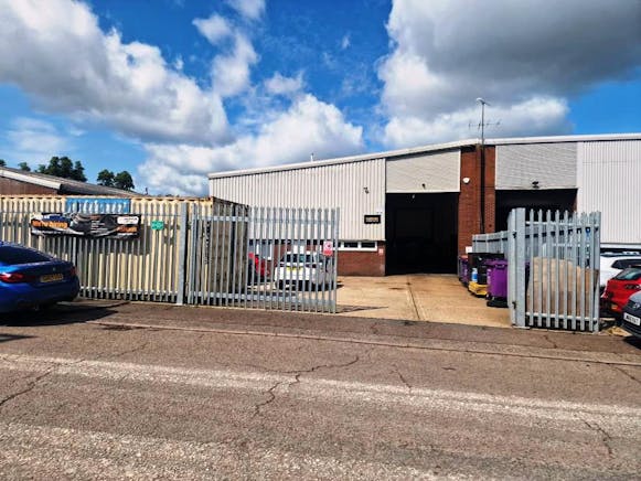 D4 Grafton Way, West Ham Industrial Estate, Basingstoke, Industrial / Industrial To Let - 20250606_103821.jpg