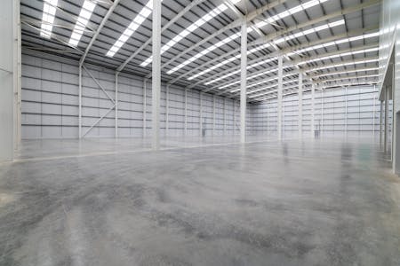 Unit 4, AIR Heathrow, Feltham, Industrial / Warehouse To Let - Eighty_Wrenbridge_AIR_0157.jpg