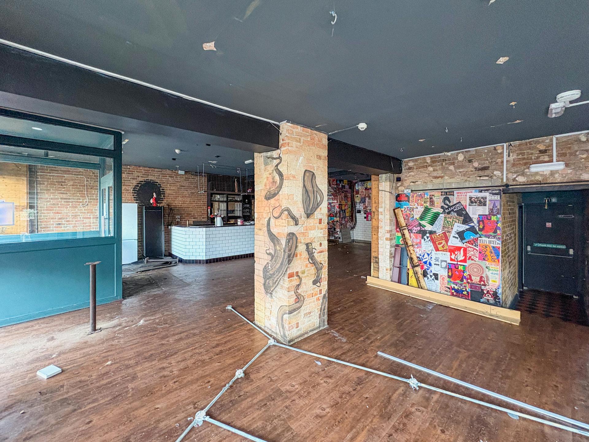 Retail/Shop in Poole - photo 3