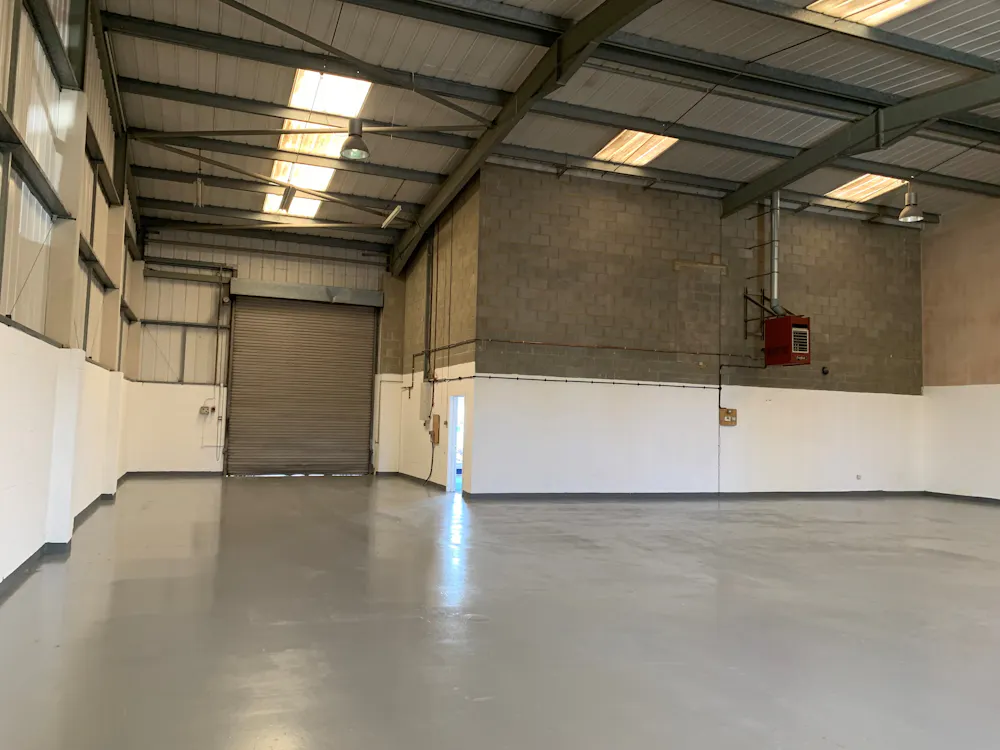 Unit 7B Vale Industrial Estate - 3.jpg