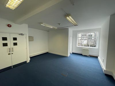 51-53 Margaret Street, London, Office To Let - MicrosoftTeamsimage 154.png