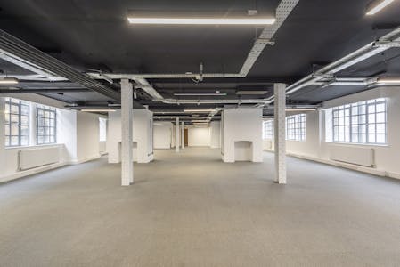 3-11 Eyre Street Hill, Clerkenwell, Office To Let - office 2.jpg