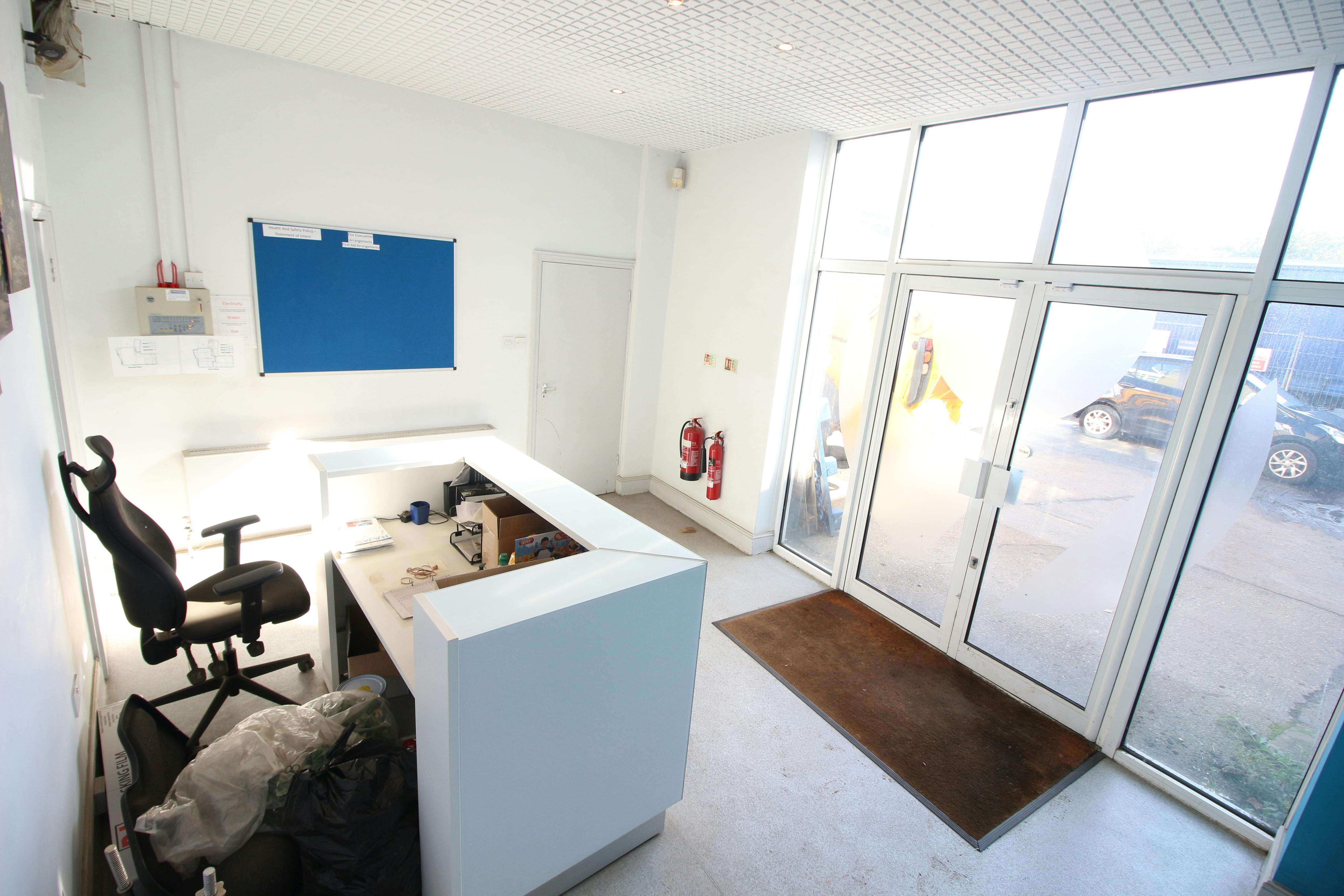 Unit 2A Desborough Industrial Park, High Industrial