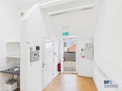 222B High Street, Swansea, Office To Let - CAM03725G0-PR0088-STILL008-thumbnail-h750-70.jpg