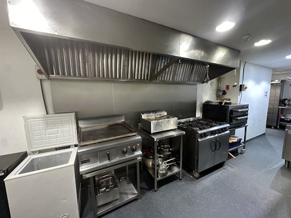 Multi Purpose Licensed Leisure Premises, 13 Shuttle Street, Paisley For Sale - IMG_7251.JPG