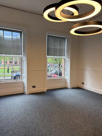 37 Park Square North, Leeds, Offices To Let - IMG_0652.jpeg