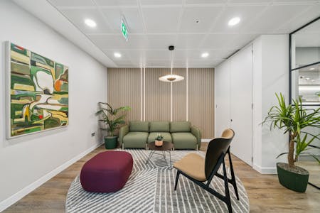 3 Lotus Park, Staines-upon-Thames, Office To Let - 3 Lotus Park part 1st floor reception area