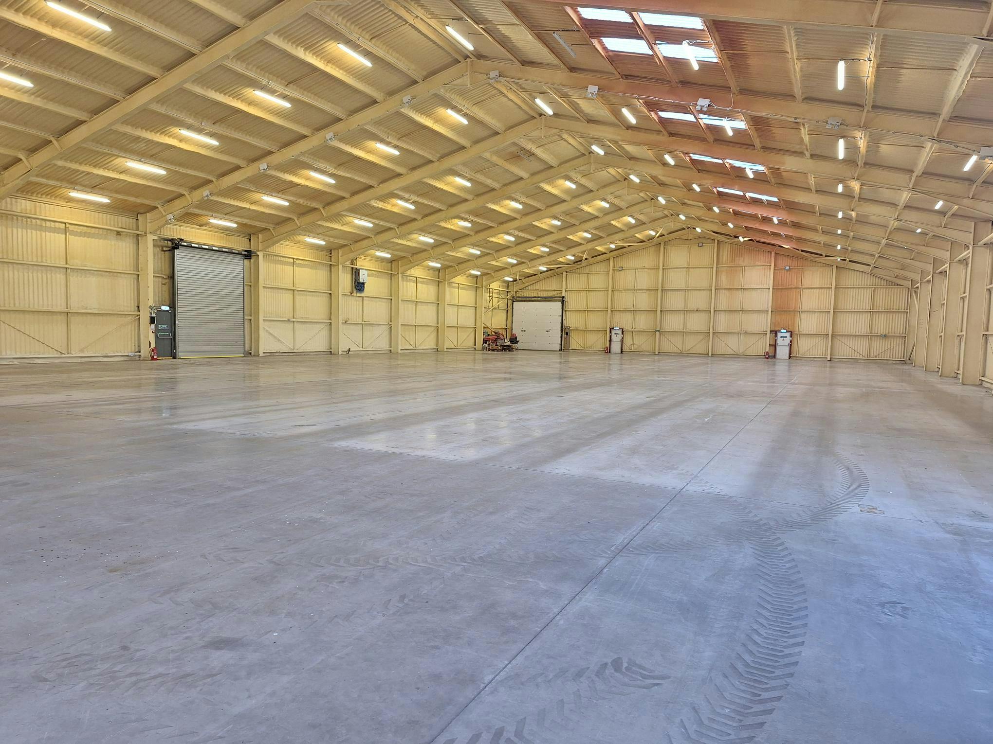 Industrial Unit in Chester - photo 3