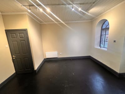 Unit 6, Montpellier Mews, Harrogate, Retail To Let - image00006.jpeg