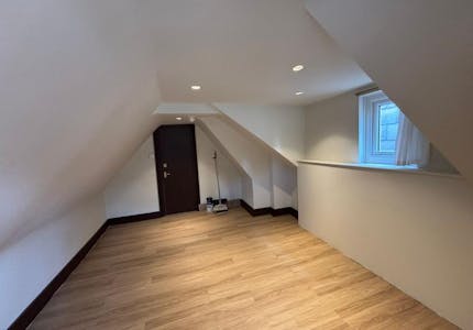 24-26 Meeting House Lane, Brighton, Office To Let - Image 2