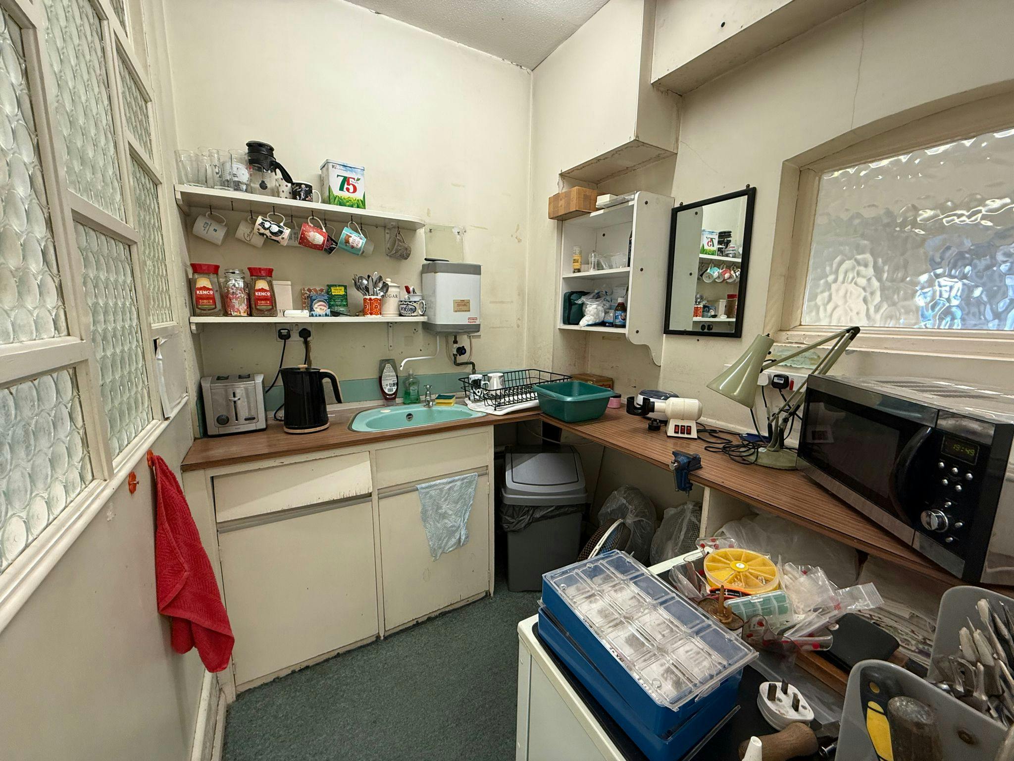 Office in Waterlooville - photo 4