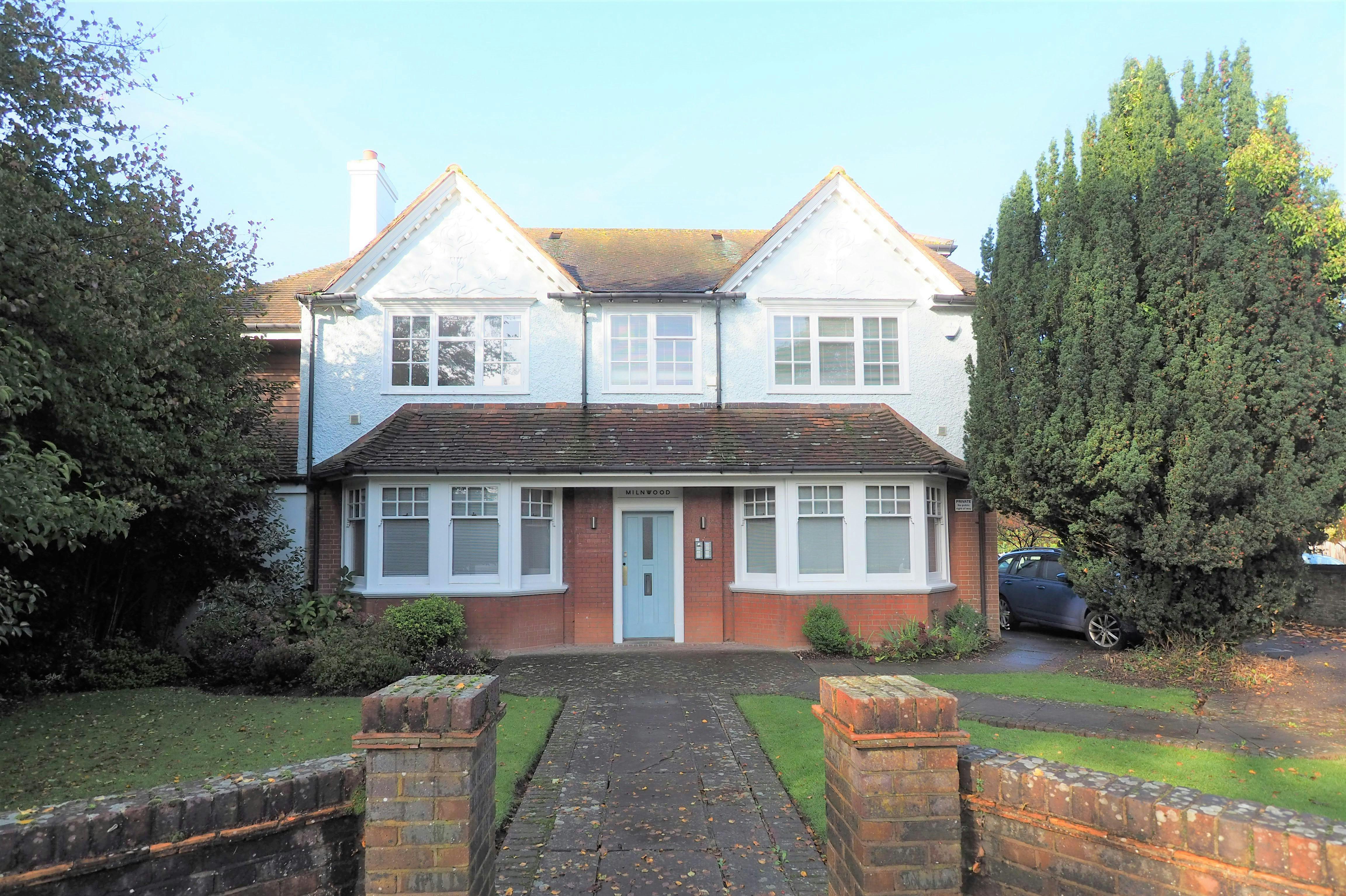 Milnwood, Horsham, Office To Let - front - Copy.JPG