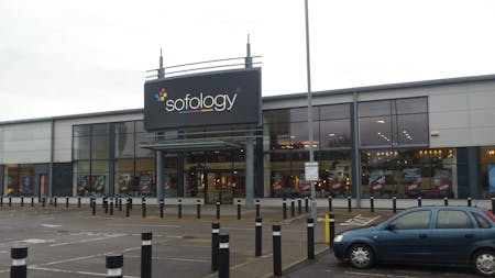 Forbury Retail Park, Forbury Road, Reading, Retail - Out Of Town To Let - 20170427_183045.jpg