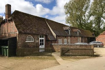 Office Suite, Old Coach House, Adwell, Office To Let - OLDDDD.jpeg
