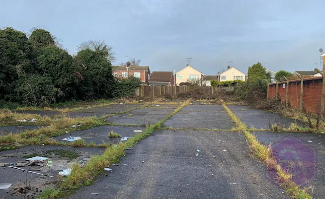 Rear of 350 Harwich Road, Colchester To Let - pic.jpg
