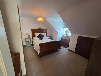 617 Ashingdon Road, Rochford, Residential House For Sale - WhatsApp Image 2026-09-07 at 07.44.31 (2).jpeg