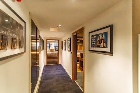 Shelana House, 31 Eastcastle Street, London, Office For Sale - HLP_T_260630_3063.jpg