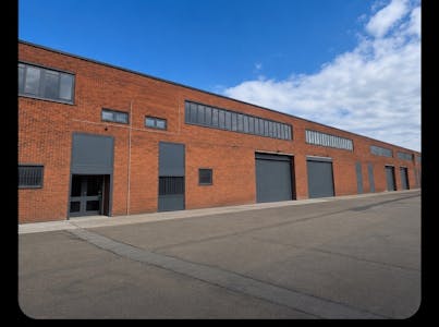 Units 3 & 4 Blackwall Trading Estate, Lanrick Road, London, Trade Counter / Industrial / Warehouse To Let - image (2).jpg