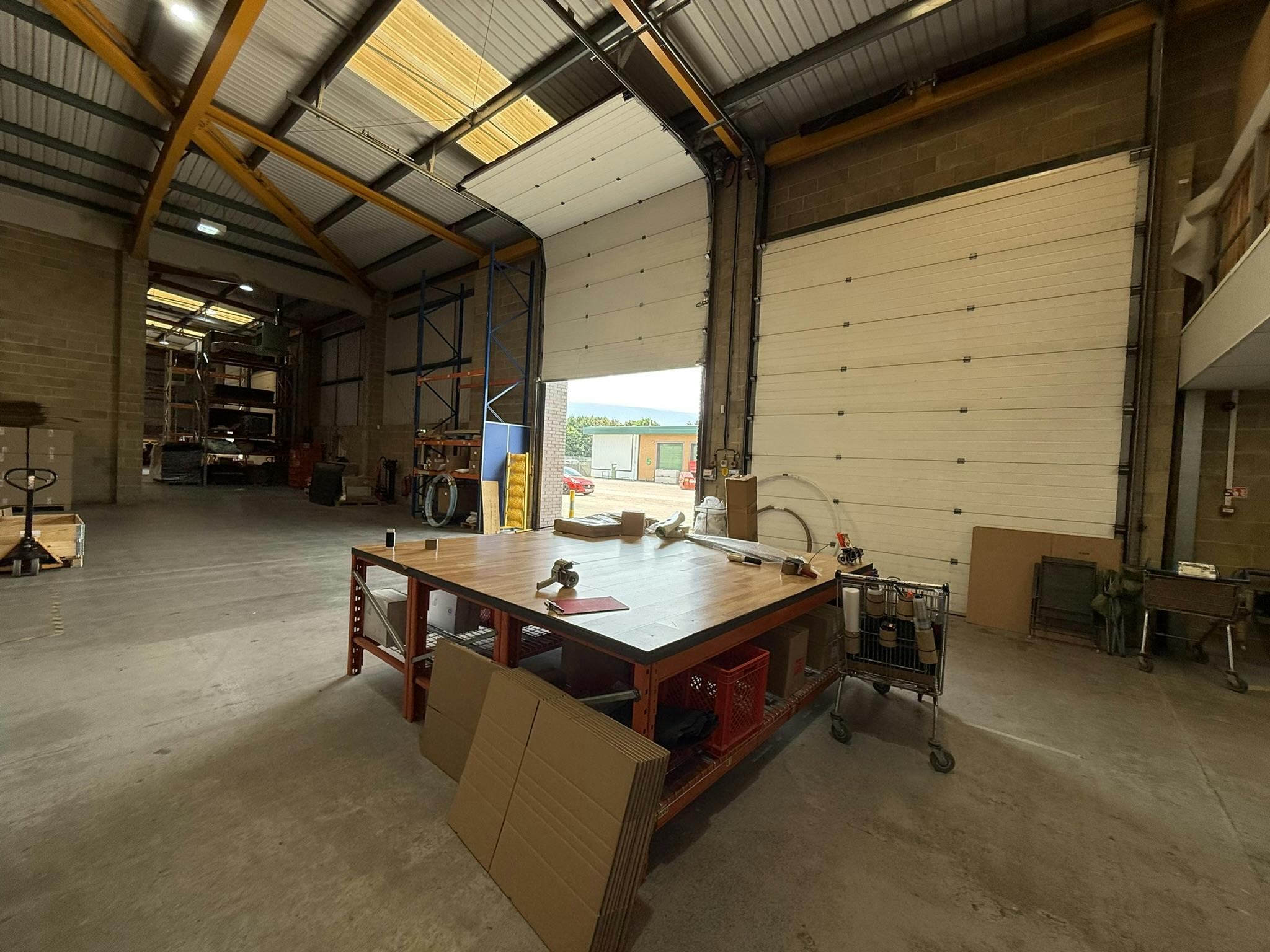 Industrial Unit in Southampton - photo 4