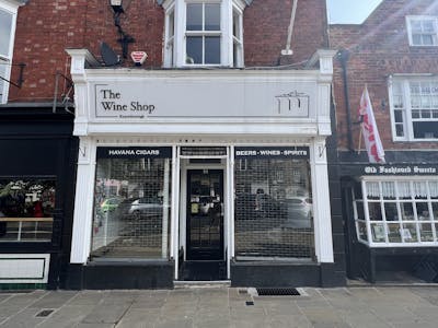 18 Market Place, Knaresborough, Retail To Let - IMG_2452.jpeg