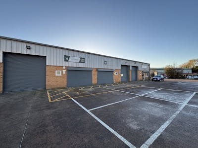 Unit 18, Estuary Court, Newport, Industrial To Let - IMG_0455.jpg
