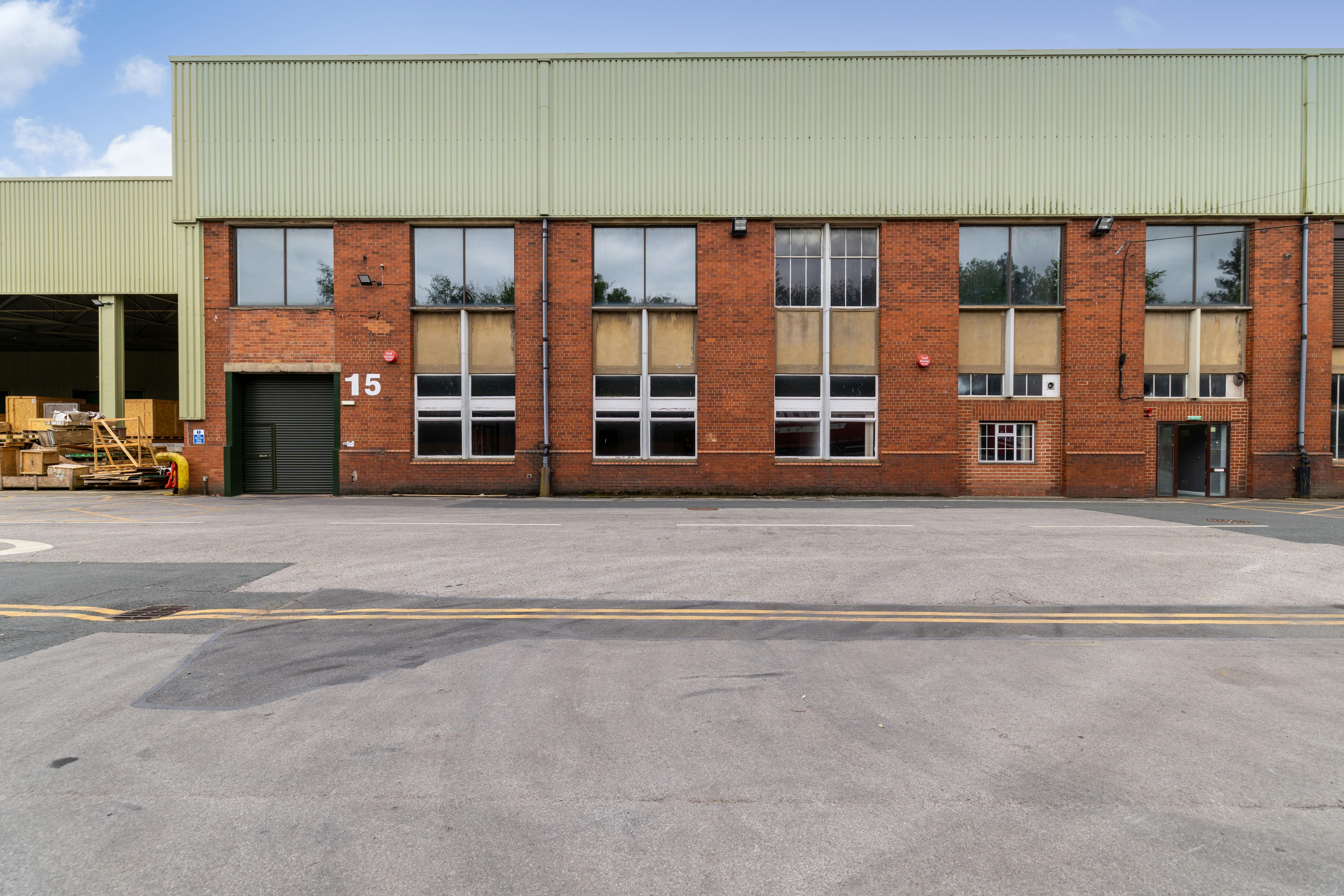 Unit 10A, Leeds Bradford Airport Industrial Estate, Leeds, West Yorkshire, LS19 7WP