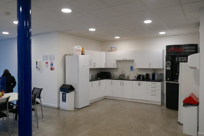 7 Astra Centre, Harlow, Offices To Let / For Sale - P1040485.JPG
