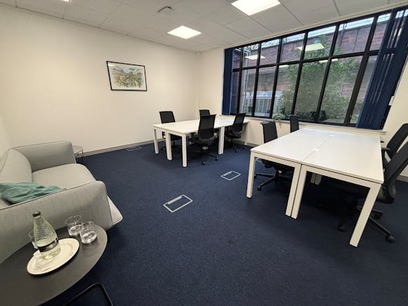 HQ Serviced Offices, Weavers Business Park, Belfast, Offices To Let - IMG_2670.jpeg