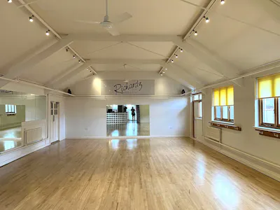 98 New Road, Birmingham, Mixed Use For Sale - IMG_3668.jpg