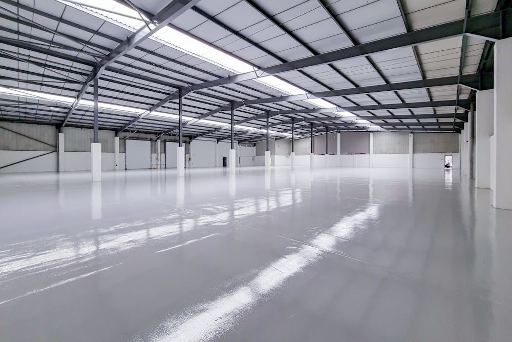 Unit 1, Buckingham Road Industrial Estate, Brackley, Industrial/Logistics To Let - 4-Warehouse_0.1-0.jpg